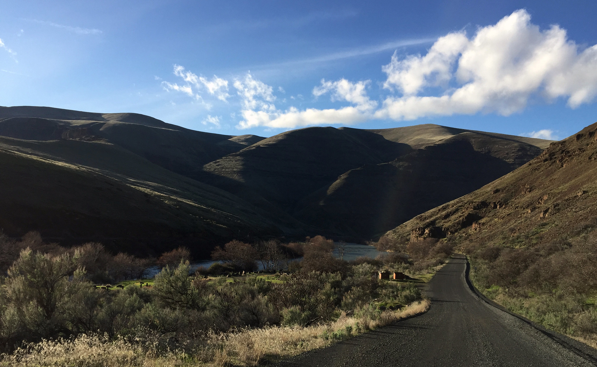 Rattlesnake Canyon — Overlooking the Rattlesnake Canyon Campground along the Lower Deschutes River Back Country Byway