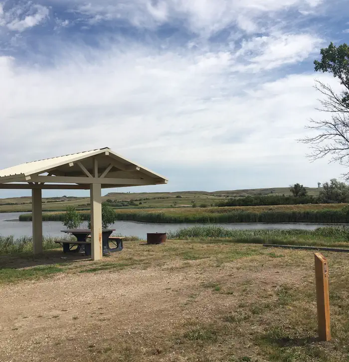 Sather Lake Campground — Lakeside campsite
