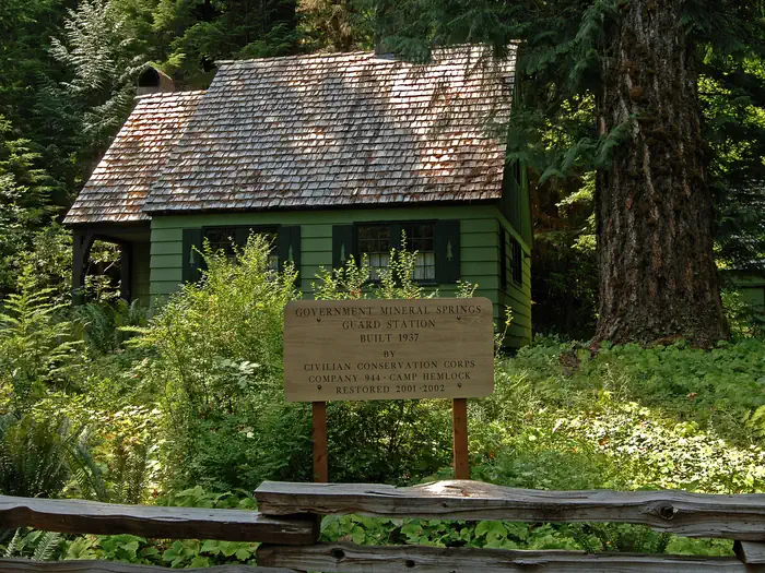 Govt Mineral Springs Guard Sta β Government Mineral Springs Guard Station