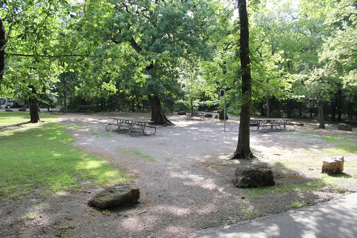 Rock Creek Campground - Chickasaw National Rec Area — Group Site Rock Creek Campground CNRA