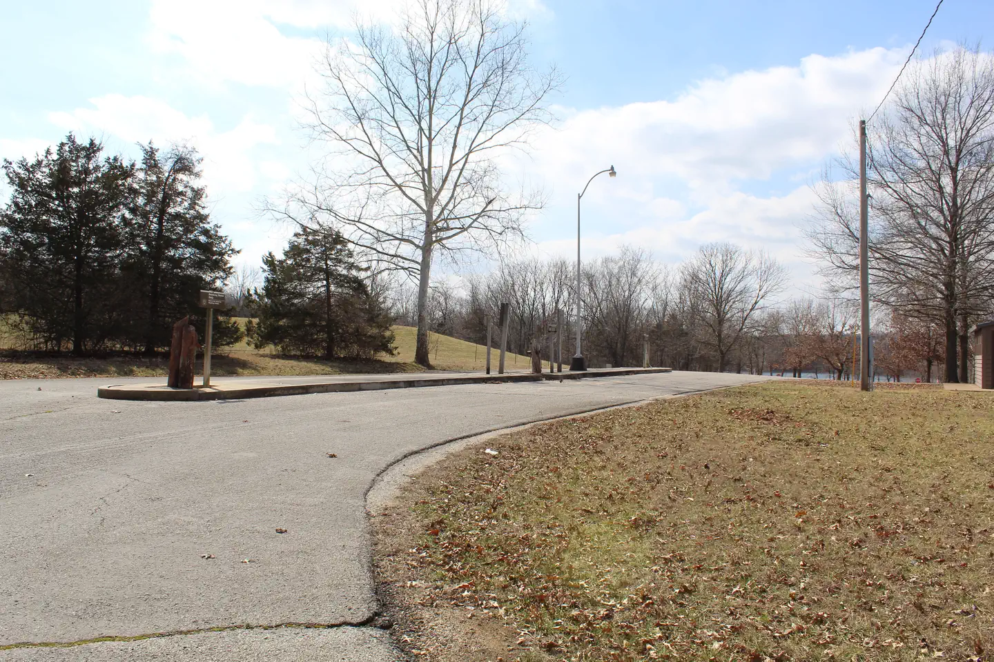 Ruark Bluff West — Ruark Bluff West Dumpstation