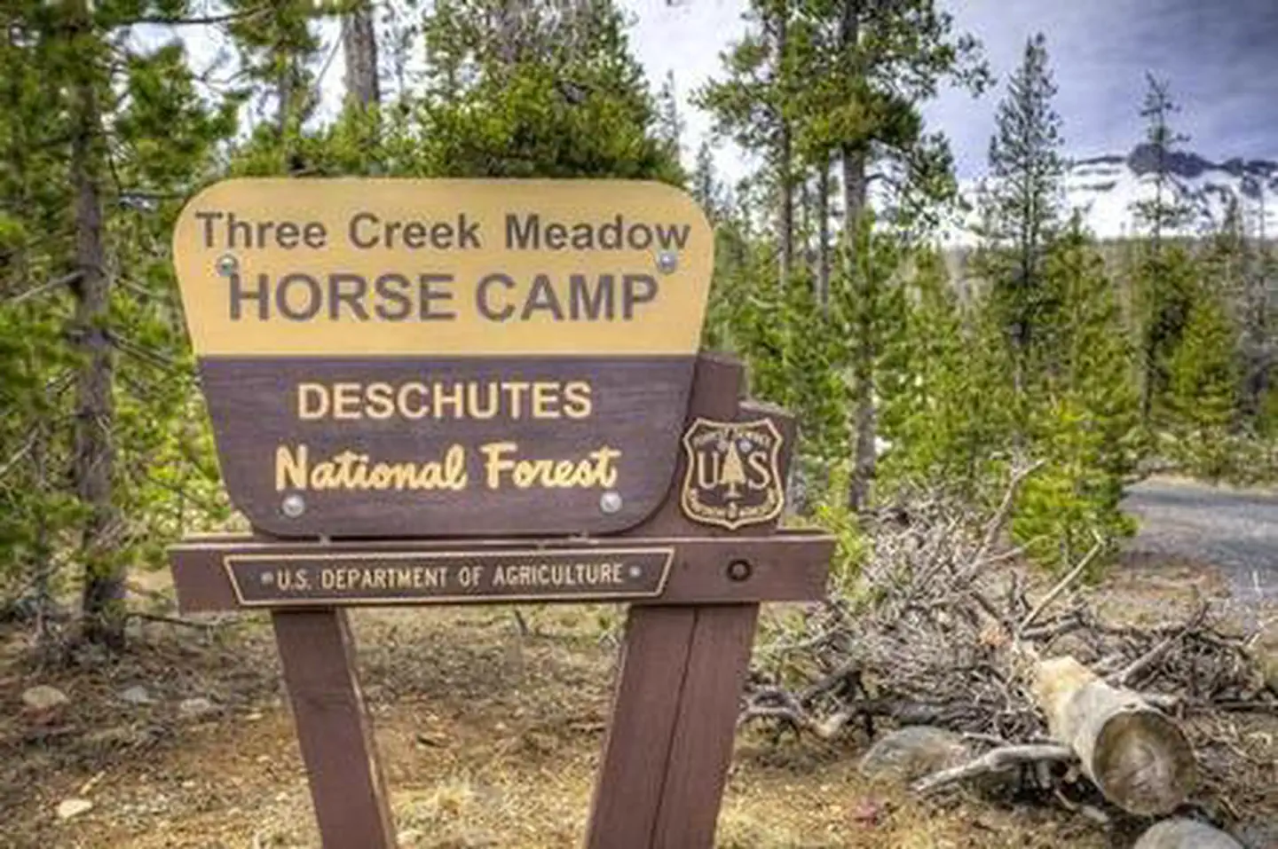 Three Creeks Meadow Horse Camp — THREE CREEKS MEADOW HORSE CAMP