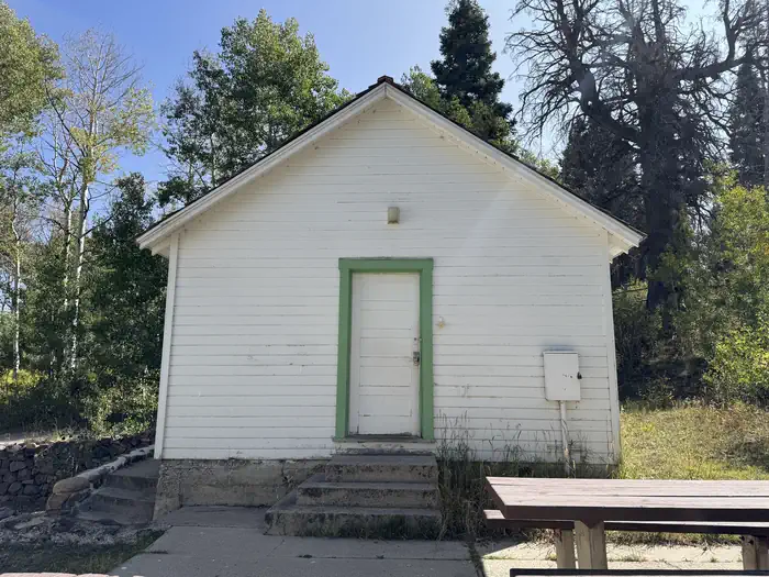 Payson Lakes Guard Station — Bunk House