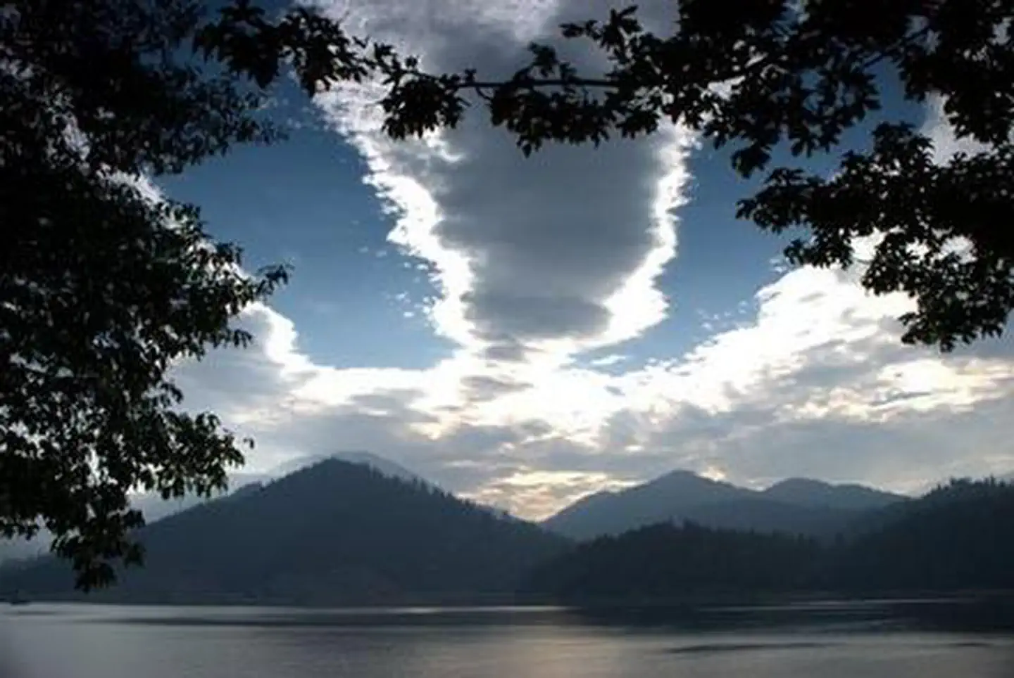 Hart-tish Park at Applegate Lake — HART-TISH PARK at APPLEGATE LAKE