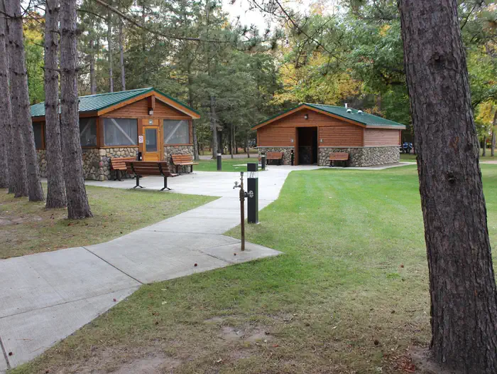 Leech Lake Recreation Area & Campground — Leech Lake Fish Cleaning Station & Restrooms