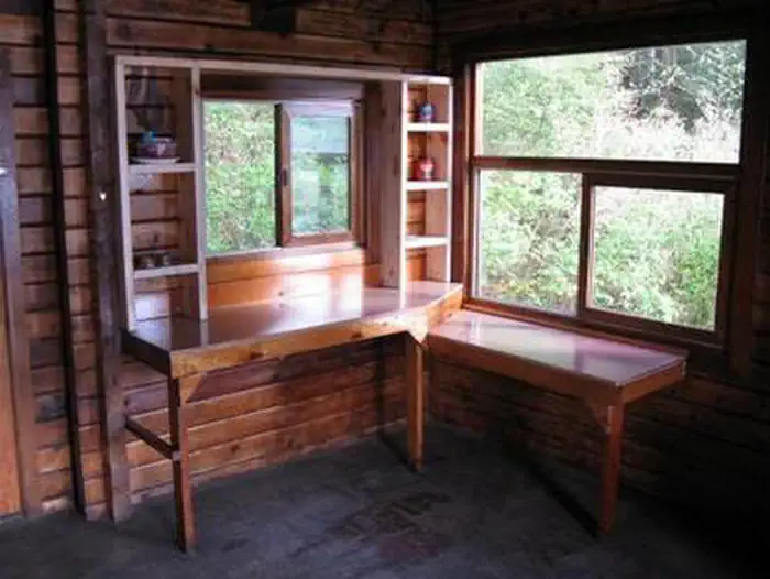 Allan Point Cabin β ALLAN POINT CABIN