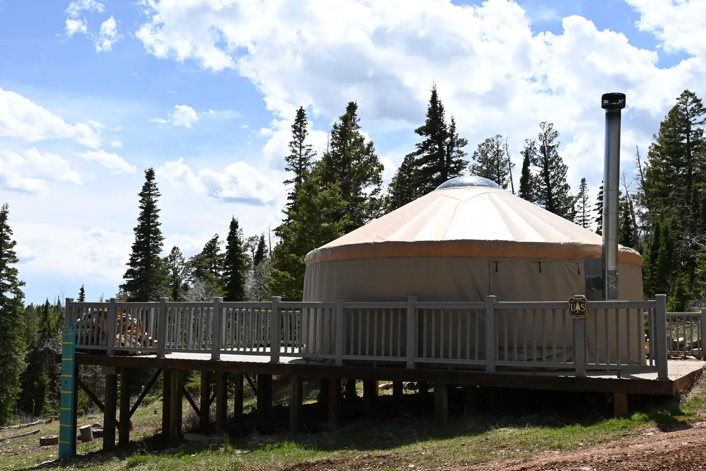 Grizzly Ridge Yurt β GRIZZLY RIDGE YURT