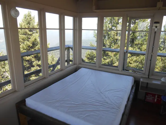Acker Rock Lookout — ACKER ROCK LOOKOUT-Full Mattress