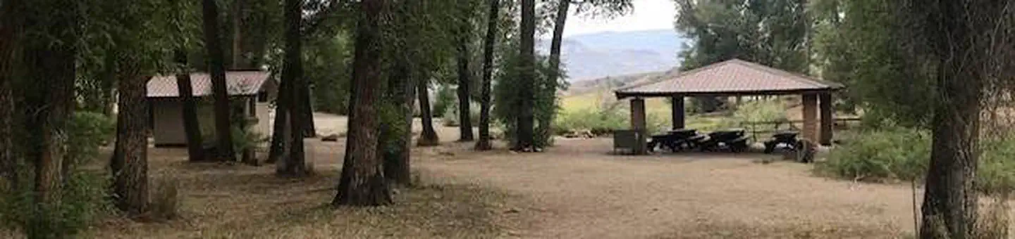 East Elk Creek Group Campsite β View of group site