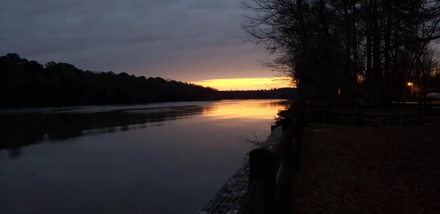 Service Campground — Sunrise on the Tombigbee