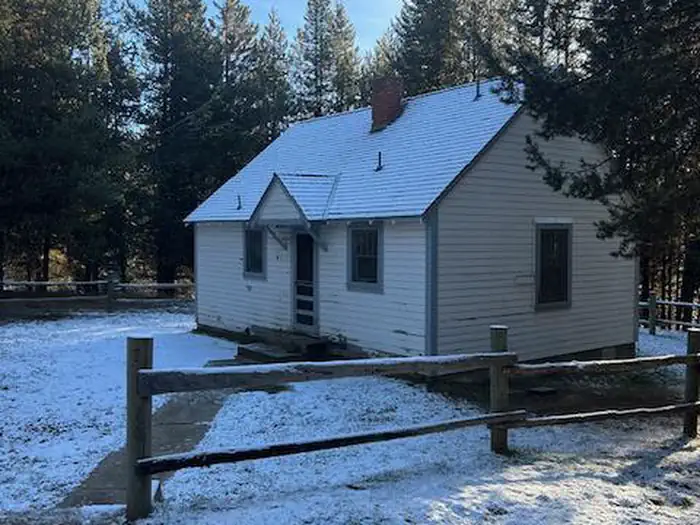 Ditch Creek Guard Station Cab — Closing for winter