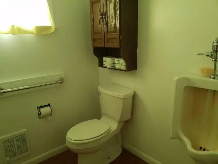 Bow River Ranger Station — Bow River Ranger Station Bathroom