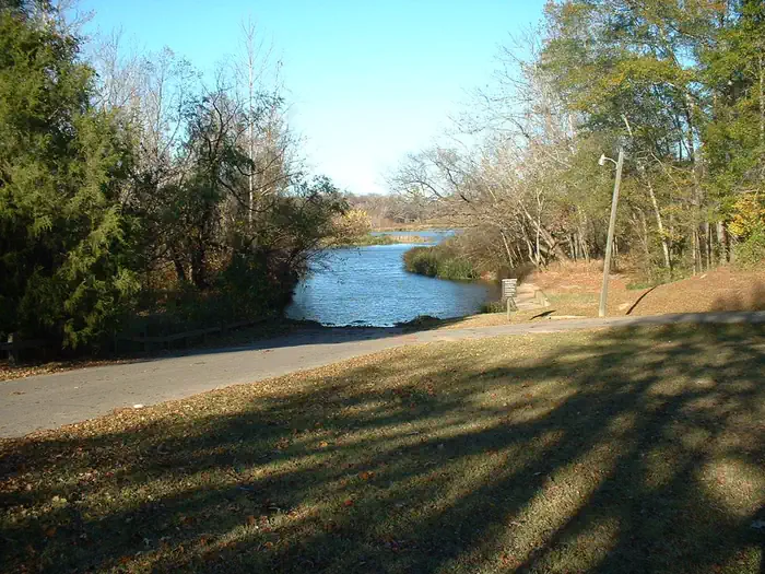 Lock 8 — L8 Boat Ramp