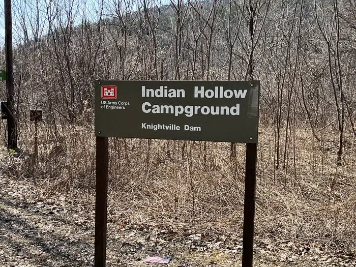 Indian Hollow β Indian hollow entrance sign.