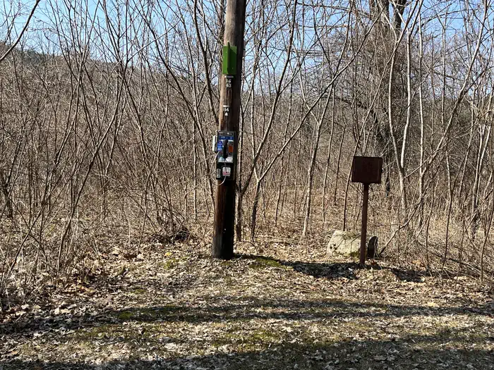Indian Hollow β Indian hollow emergency pay phone.