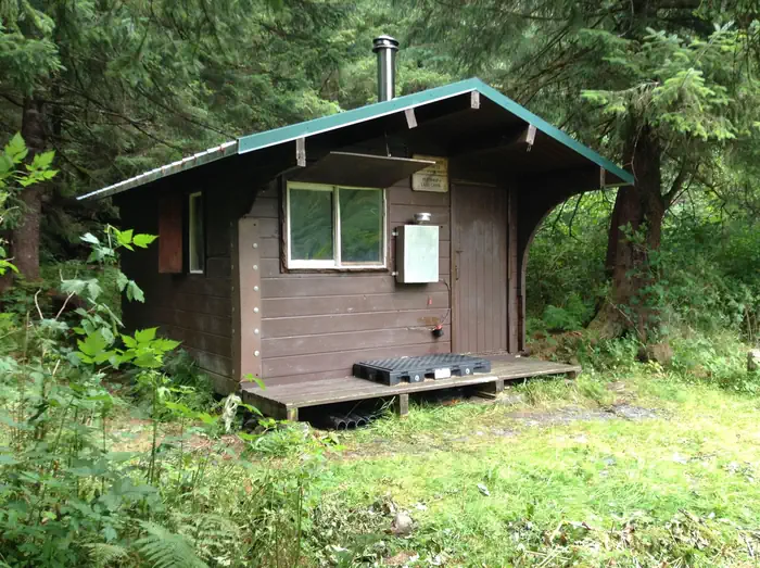 Plotnikof Lake Cabin β PLOTNIKOF LAKE CABIN11