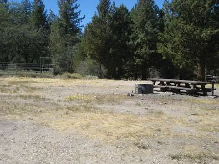 Green Spot Equestrian Campground — Fire Pit & Picnic Tables at Green Spot Equestrian Group Camp