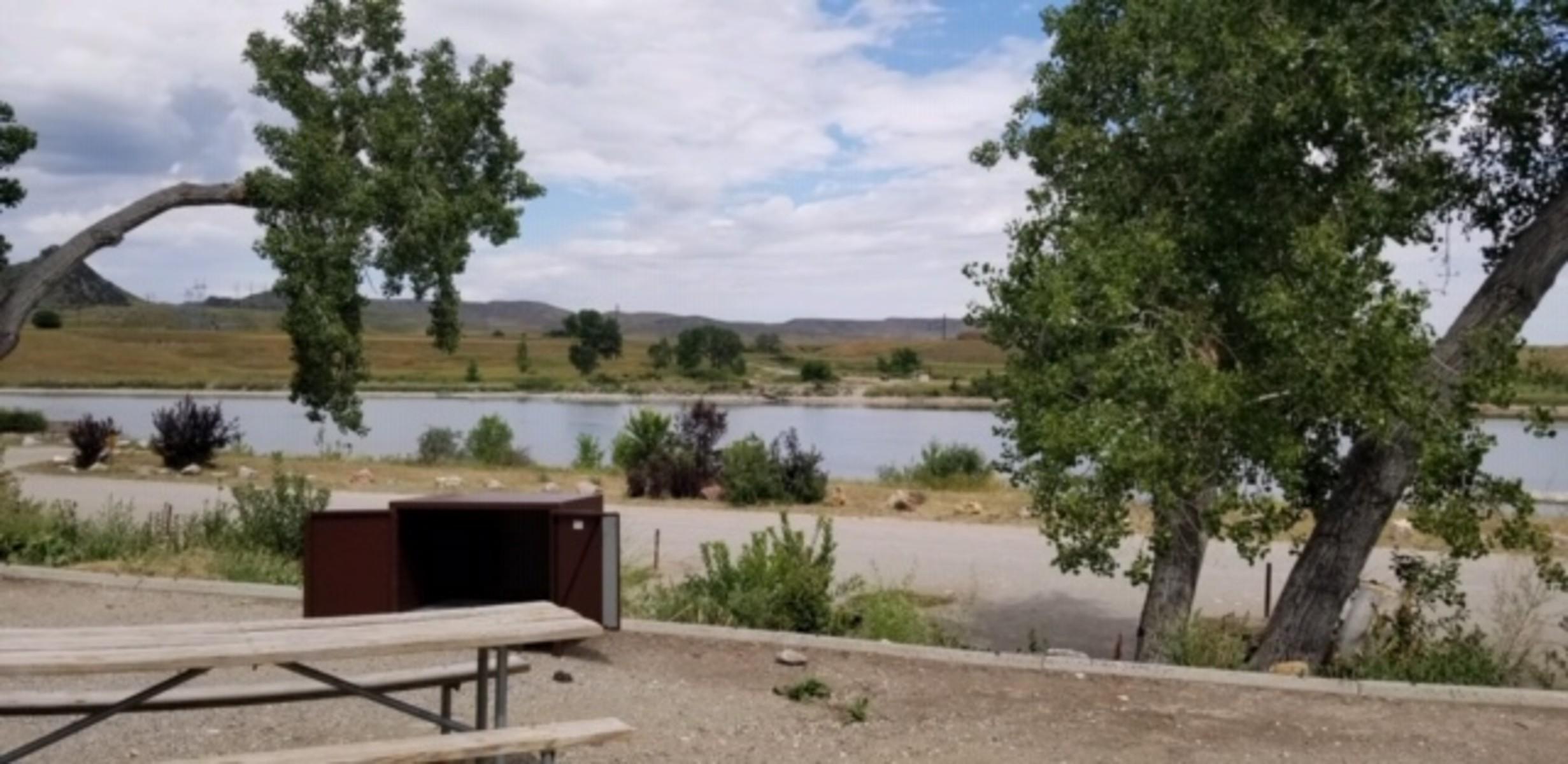 Grapevine Campground — Grapevine Campground looking toward Afterbay Campground