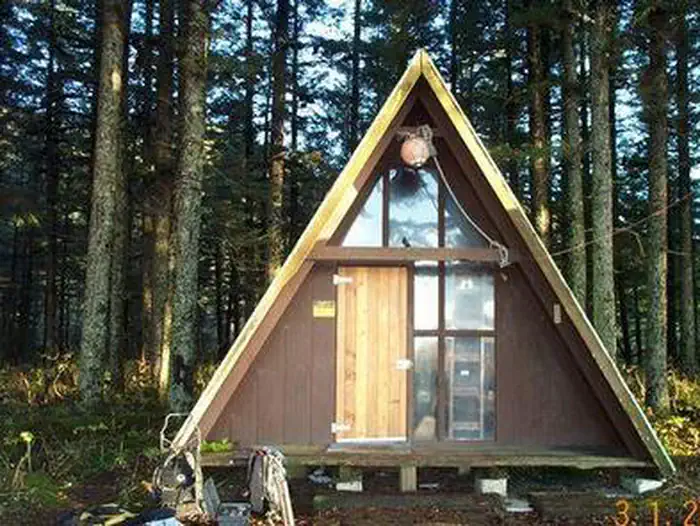 Hook Point Cabin — HOOK POINT CABIN