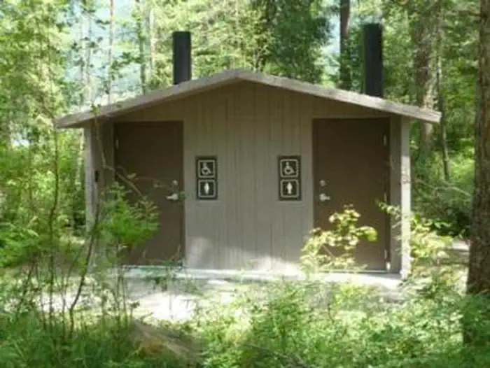 South Dickey Lake β SOUTH DICKEY LAKE-Vault toilet
