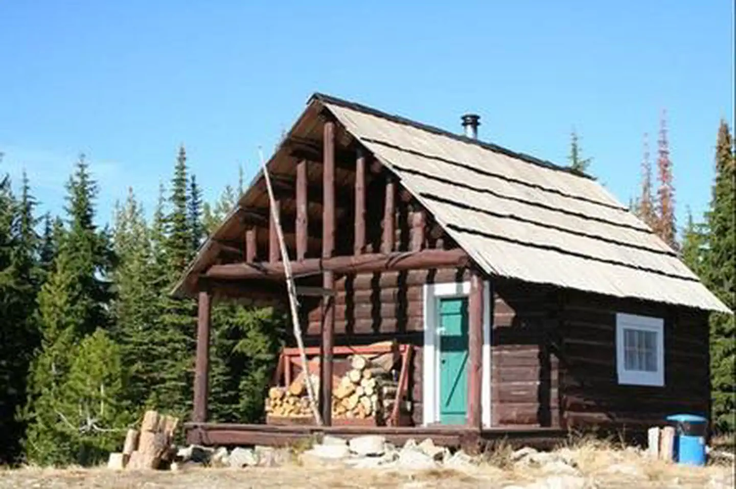 Liz Creek Cabin