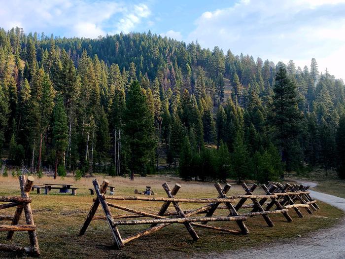 Fales Flat Campground — Fales Flat Group Site