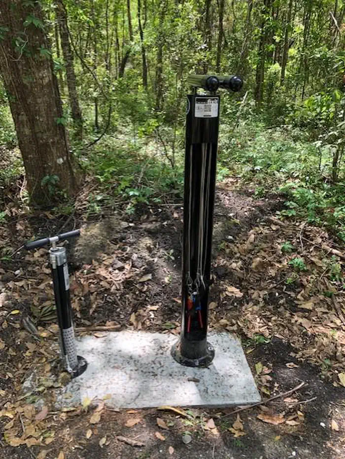 Davis Bayou Campground — Bike repair station