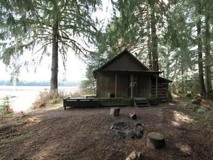 Castle Flats Cabin — CASTLE FLATS CABIN