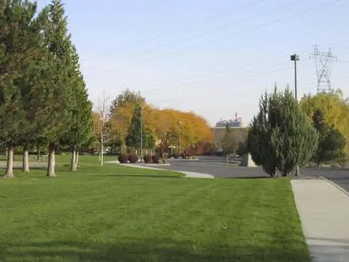 Spillway Park - Chinook Shelter (Or) β SPILLWAY PARK - CHINOOK SHELTER (OR)