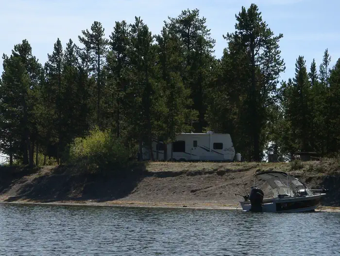 Lonesomehurst Campground — Lonesomehurst Campground, Hebgen Lake, boat & RV