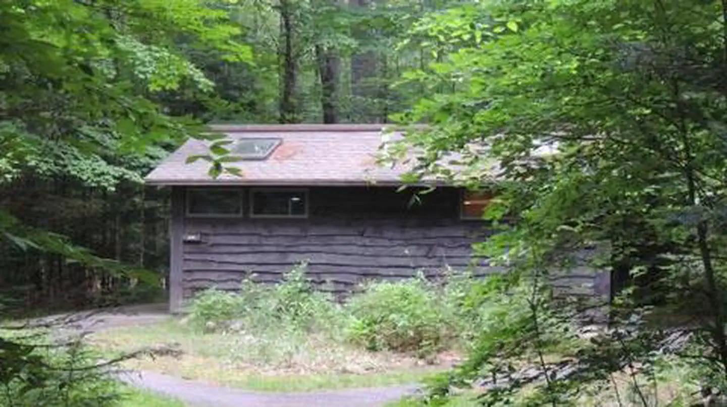 Campton Campground — CAMPTON CAMPGROUND