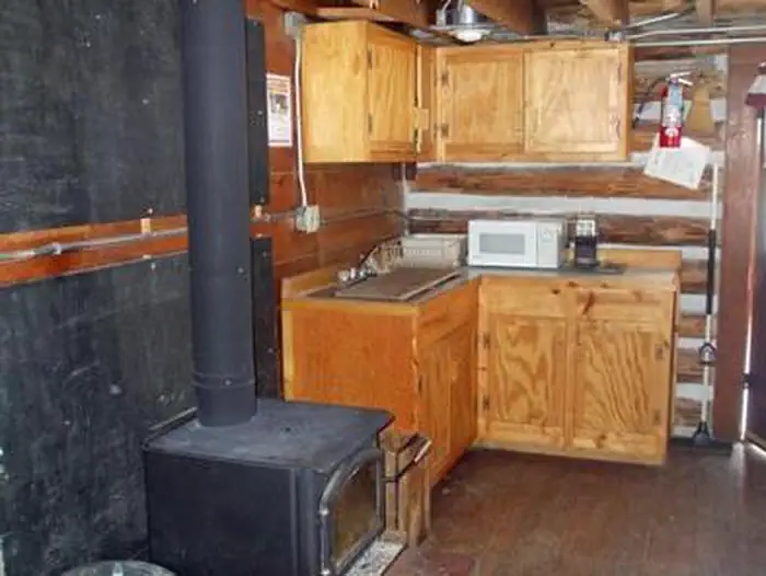 Bear Creek Bunkhouse (beaverhead-deerlodge National Forest, Mt) — BEAR CREEK BUNKHOUSE2