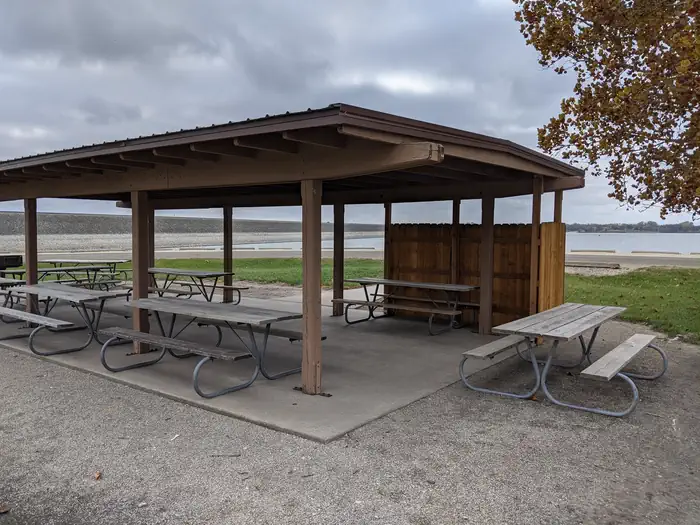 North Overlook Park (Ks) — North Overlook Park Shelter