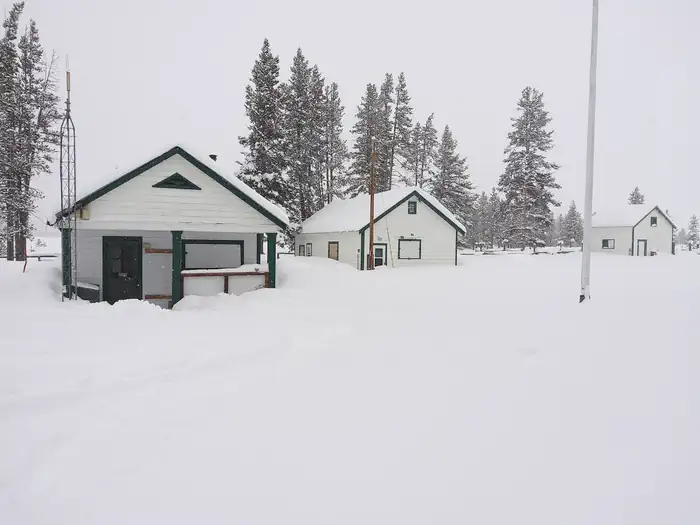 Cape Horn Winter Rental — Cape Horn Winter Rental 8