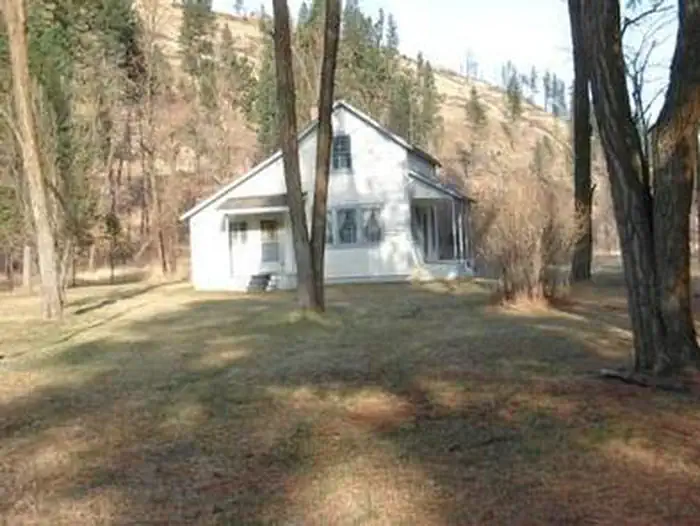 Tucannon Guard Station