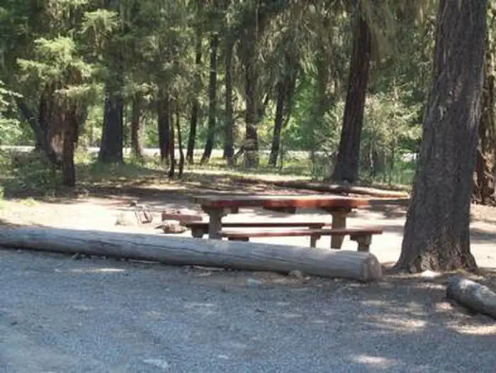 Cle Elum River Campground — CLE ELUM RIVER GROUP SITE