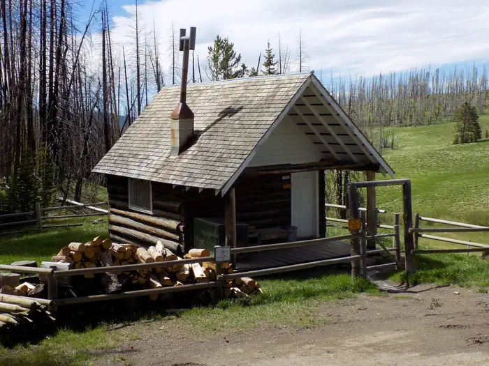 West Fork Cabin (s Of Ennis) —