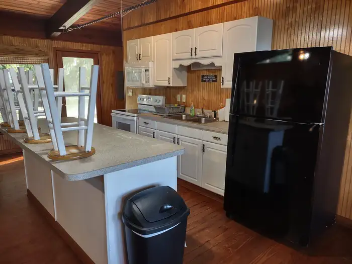 Lake Dorr Cabin — Kitchen