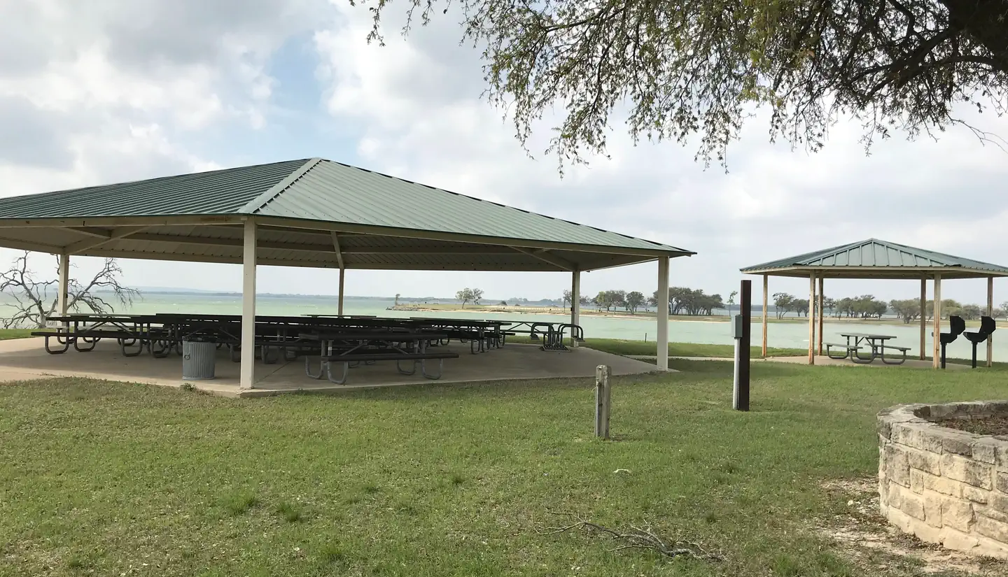 Airport Park - Waco Lake