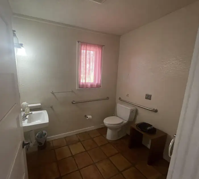 Portal Ccc House β Bathroom