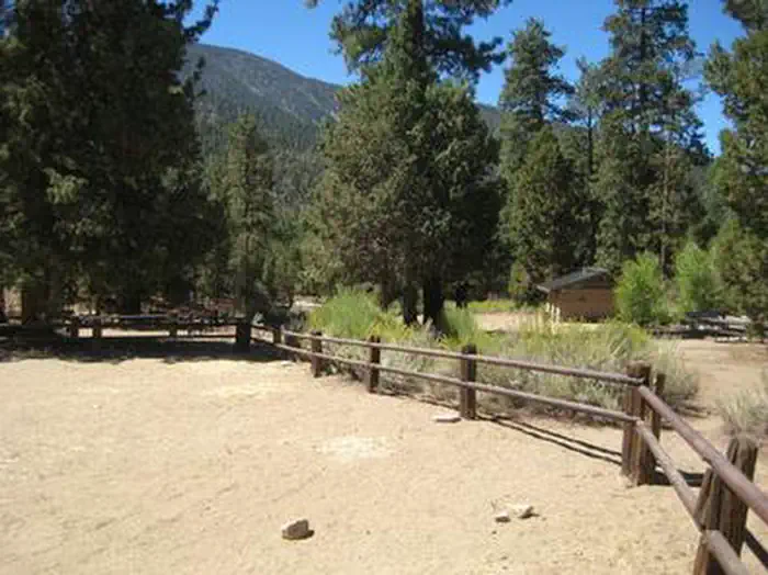 Heart Bar Equestrian — Heart Bar Equestrian Campground Corral