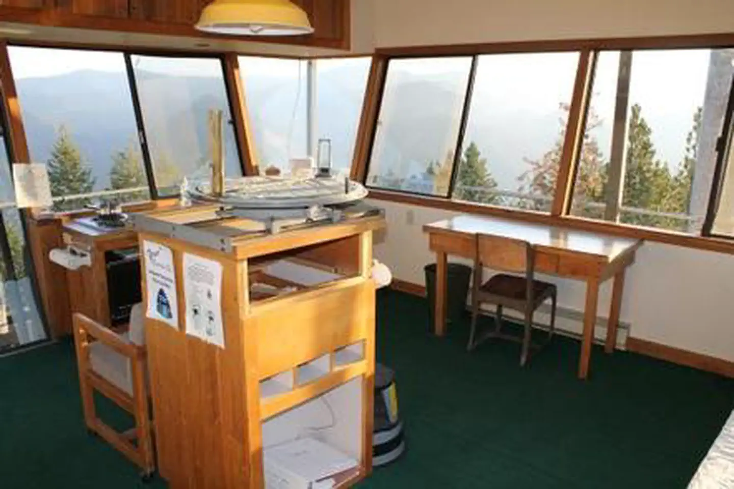 Thompson Peak Lookout Tower β Thompson Peak