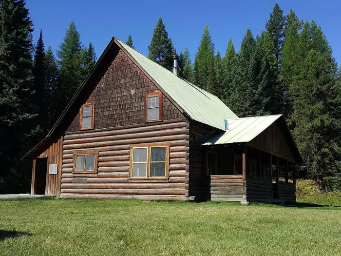 Wurtz Cabin β Wurtz homestead main cabin