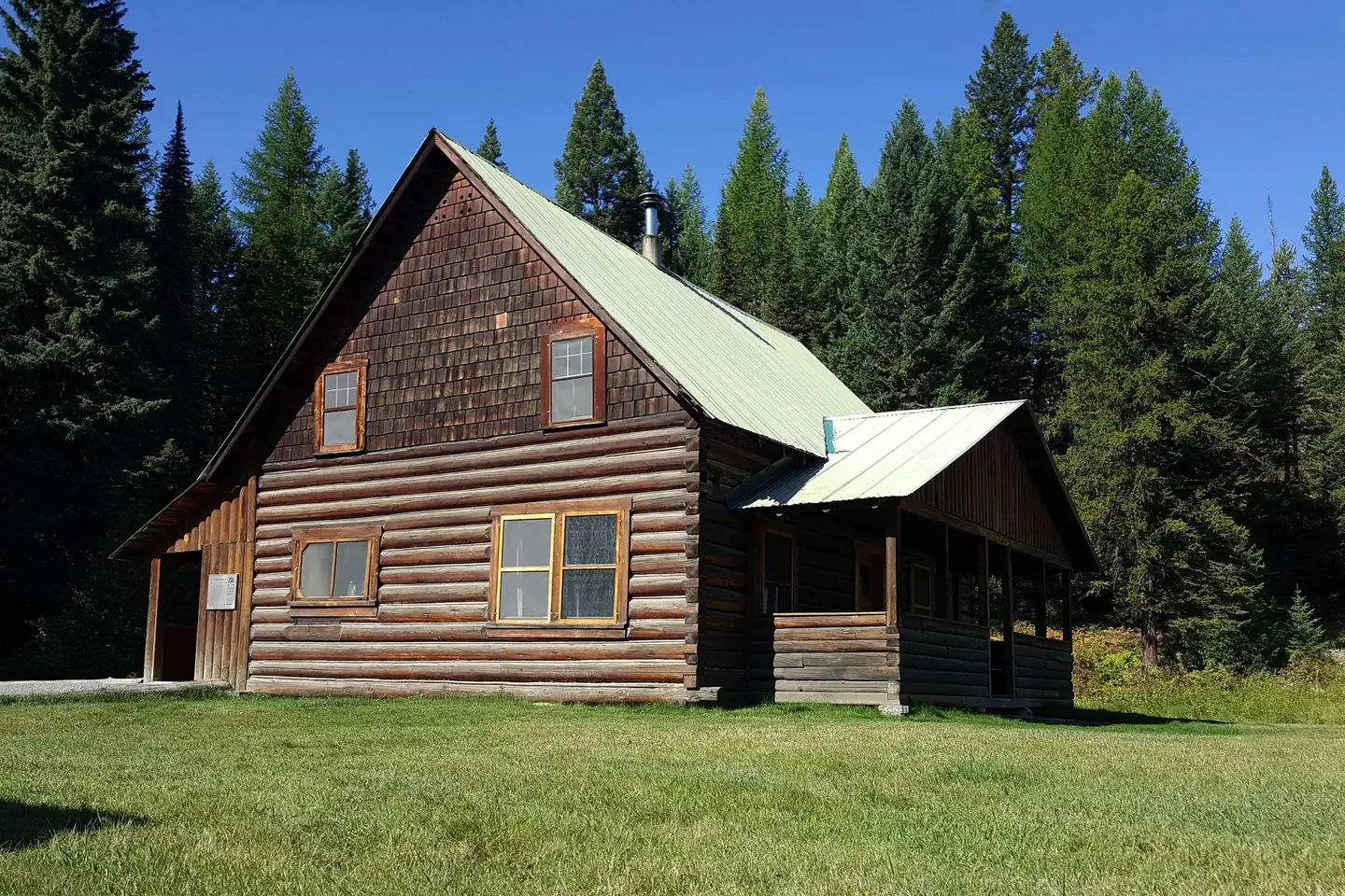 Wurtz Cabin β Cabin exterior