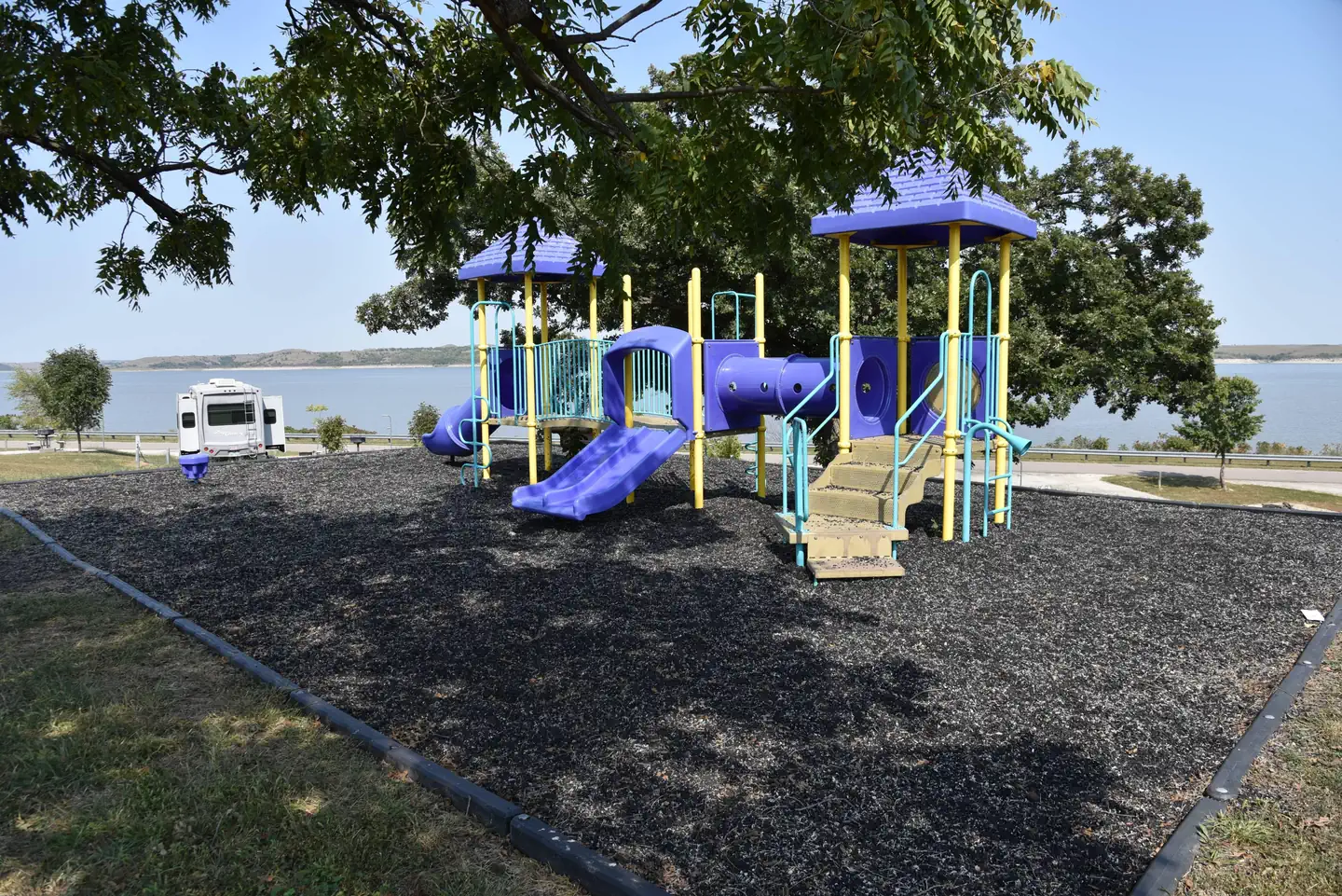 Tuttle Creek Cove — Playground at Tuttle Cove Park Point Loop