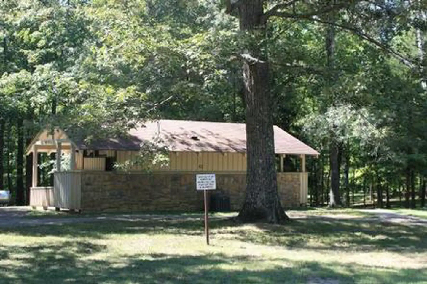 Mammoth Picnic Shelters — MAMMOTH PICNIC SHELTERS
