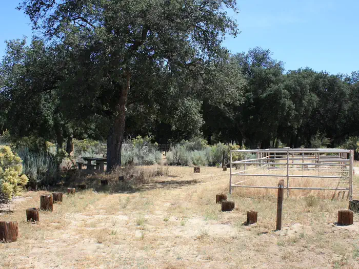 Boulder Oaks Eqst — Boulder Oaks Campground