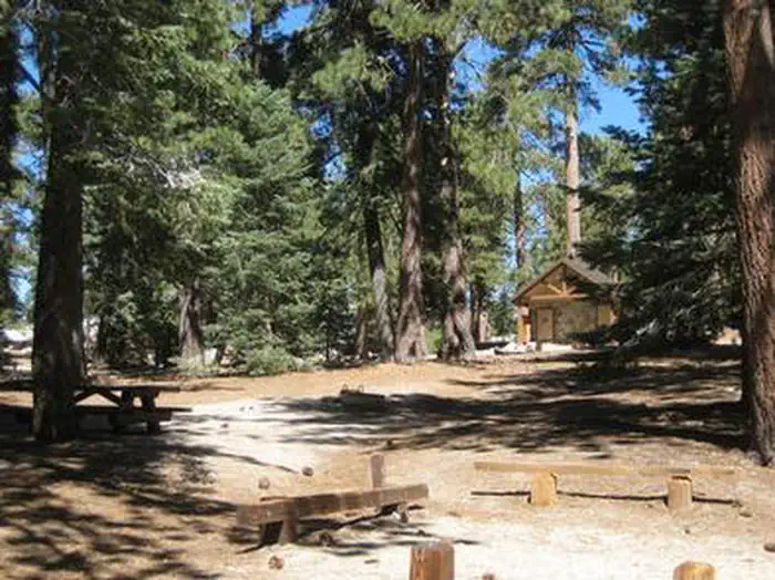 Boulder Basin — Campsite with picnic table and restroom.