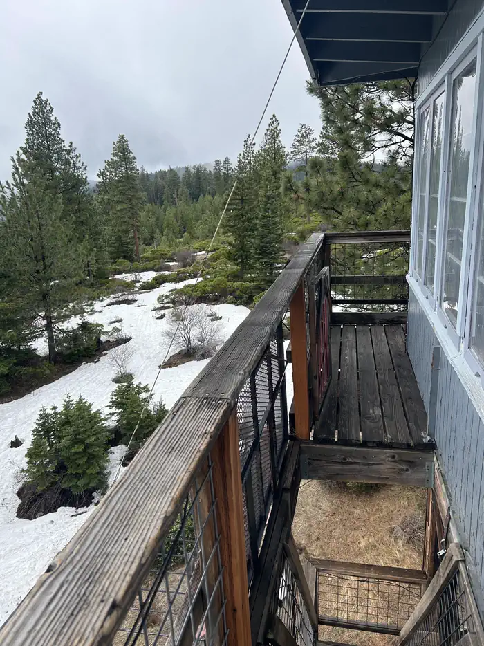 Fivemile Butte Lookout β Exterior stair access to Fivemile Lookout.