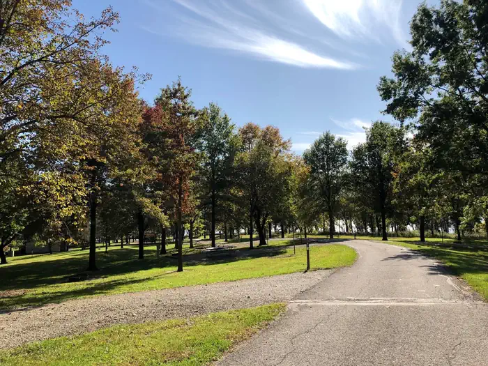 Wallashuck — Wallashuck Pioneer Grove Loop